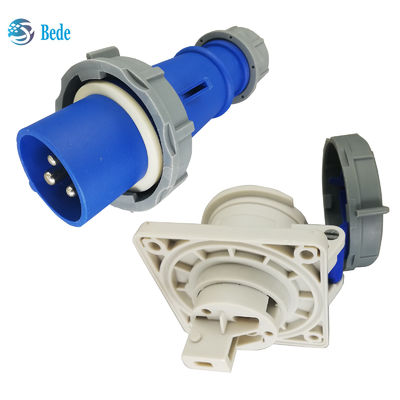 3Pins 220V-250V Voltage Industrial Plug Socket with IP67 Rating - 16 Amp