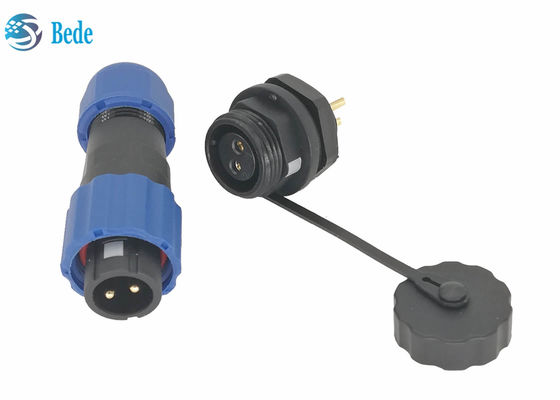 Ip68 เครื่องเชื่อมสายไฟฟ้ากันน้ํา เครื่องเชื่อมติดตั้งแผ่น 2 ปิน M13